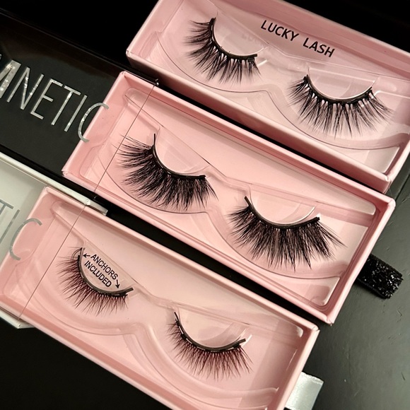 Glamnetic Lashes Lucky Bombshell Pixie - Picture 1 of 5